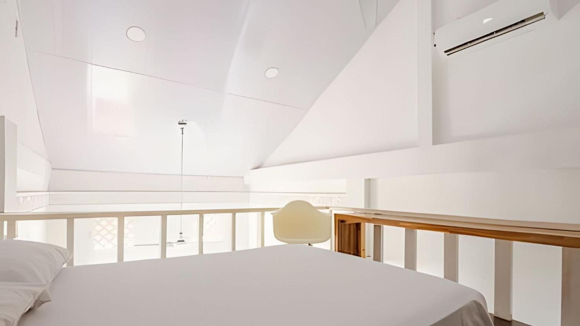 Benedetti: Building In The Historic Center Of