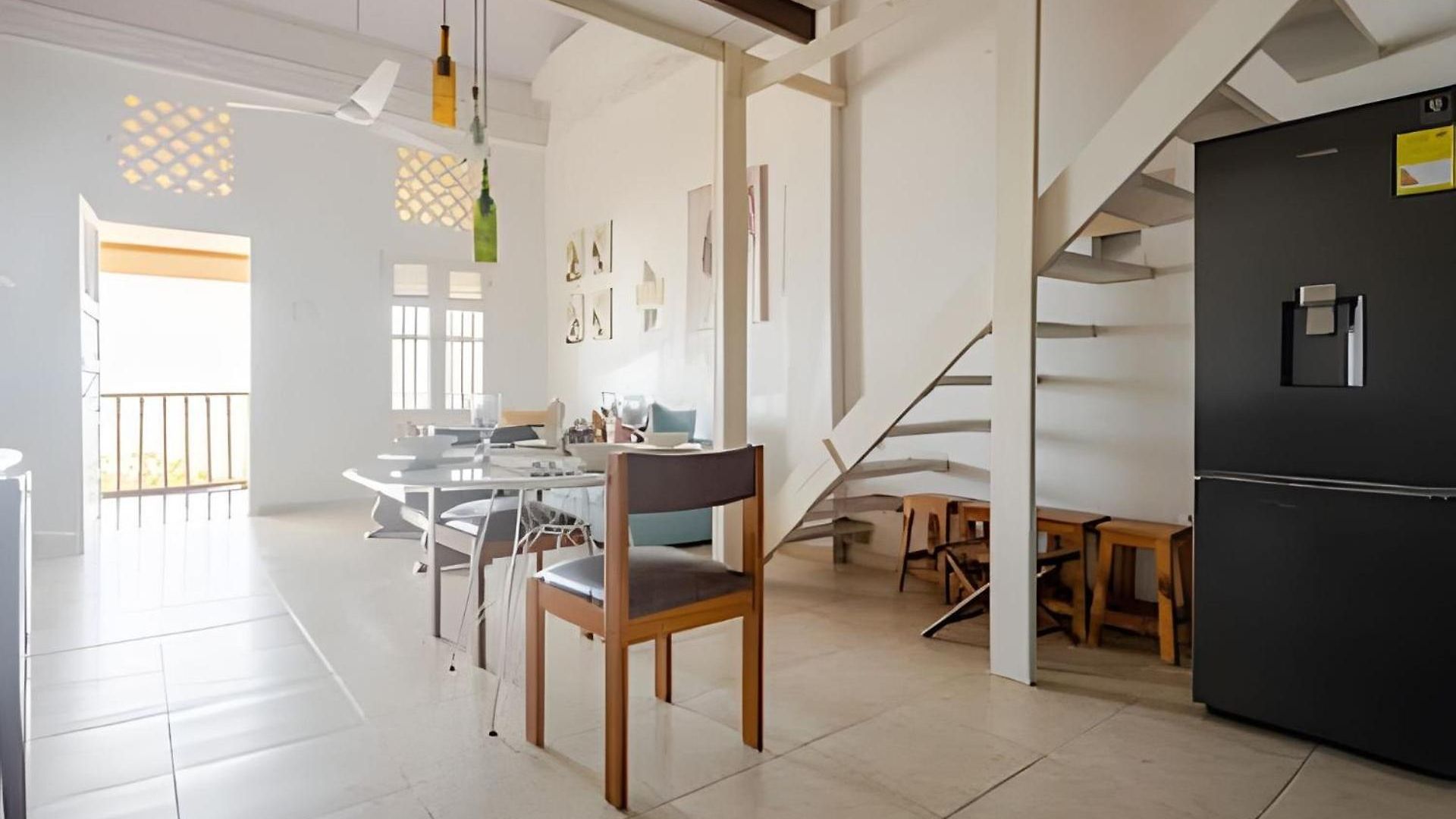 Benedetti: Building In The Historic Center Of Apartment *